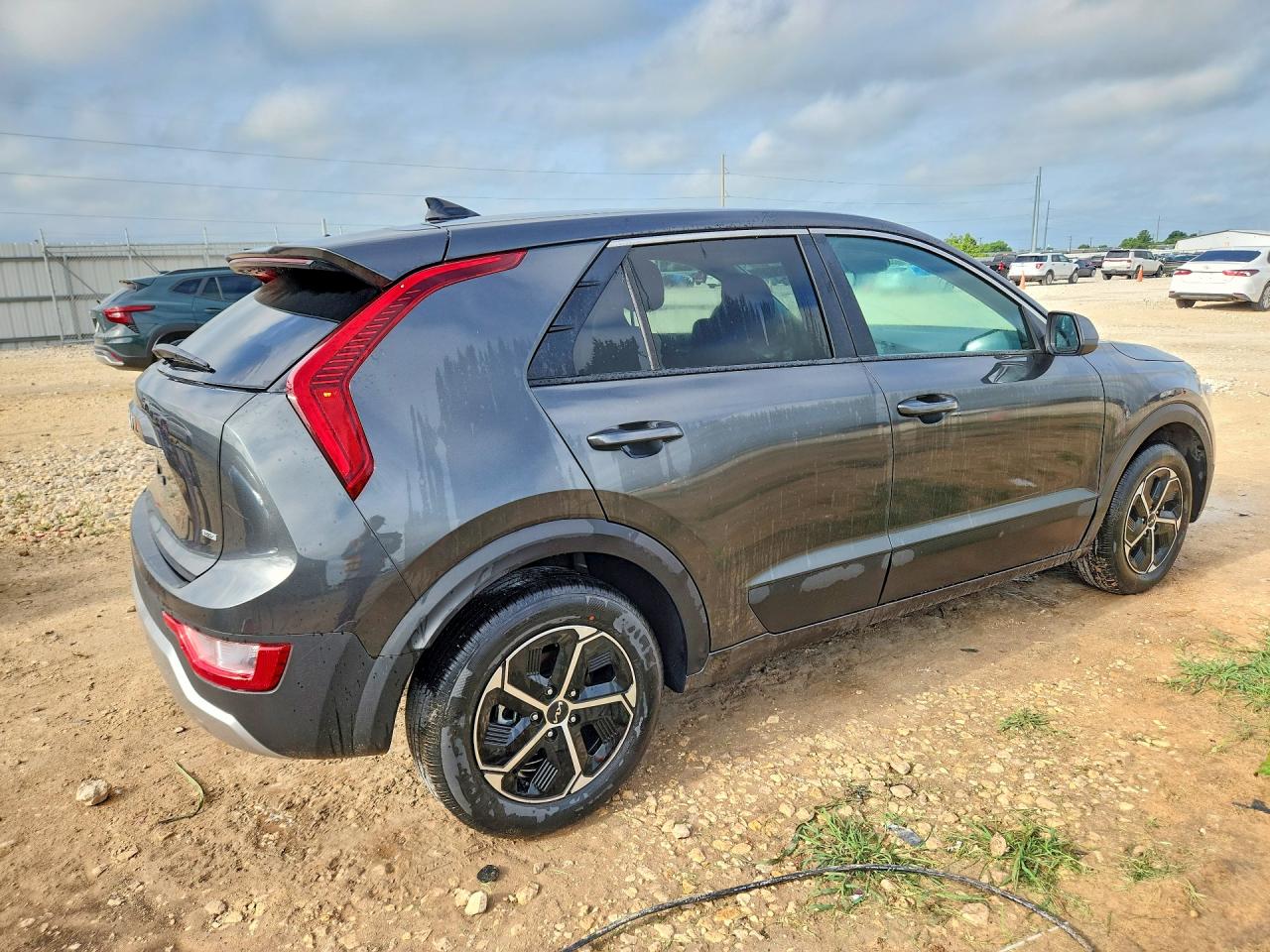 Kia Niro Lx