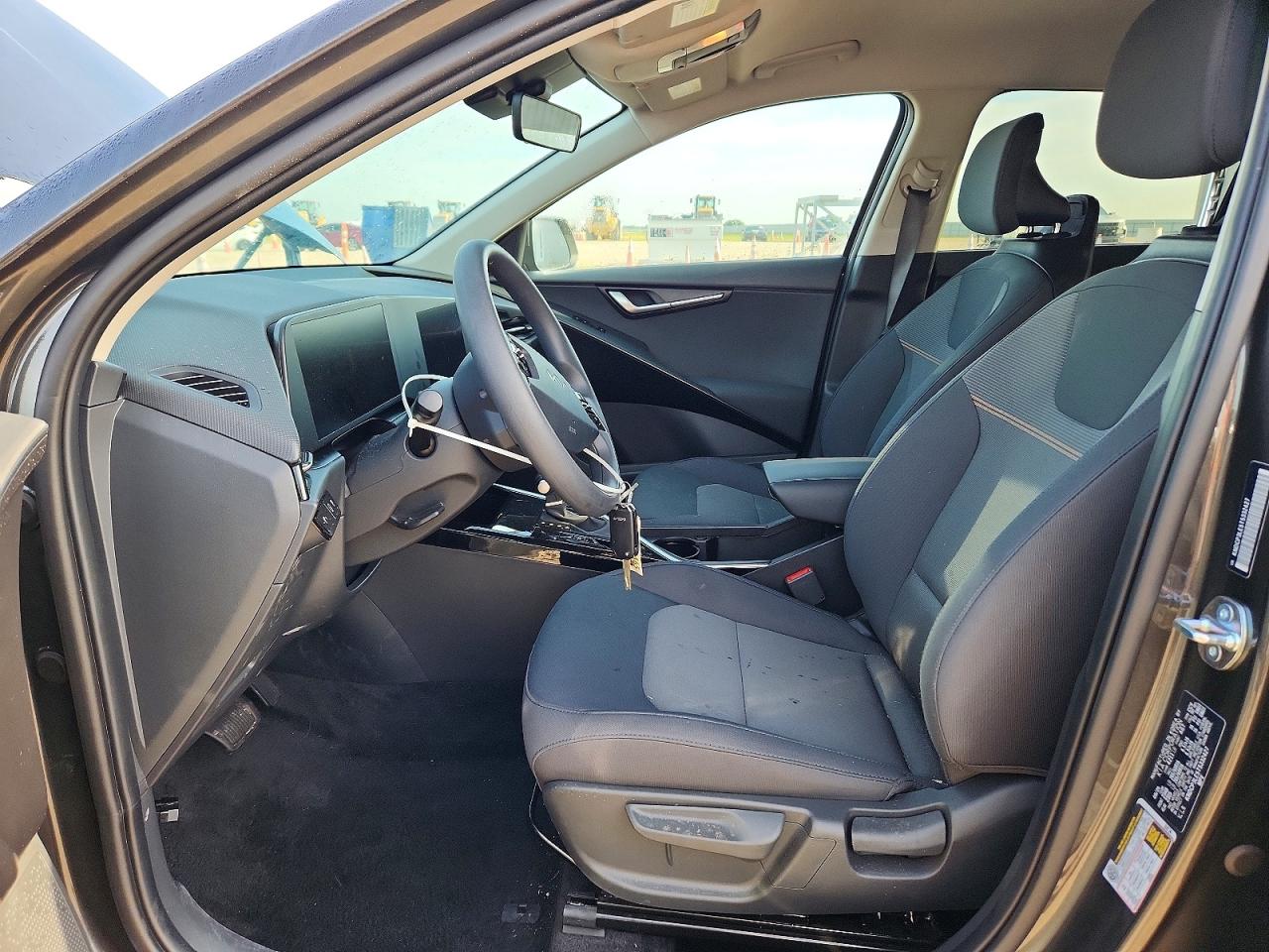Kia Niro Lx