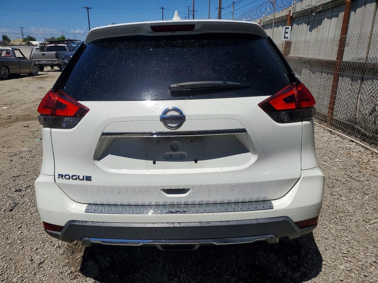 Nissan Rogue Sv