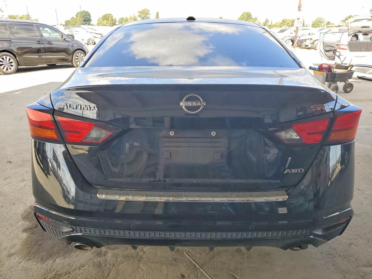 Nissan Altima