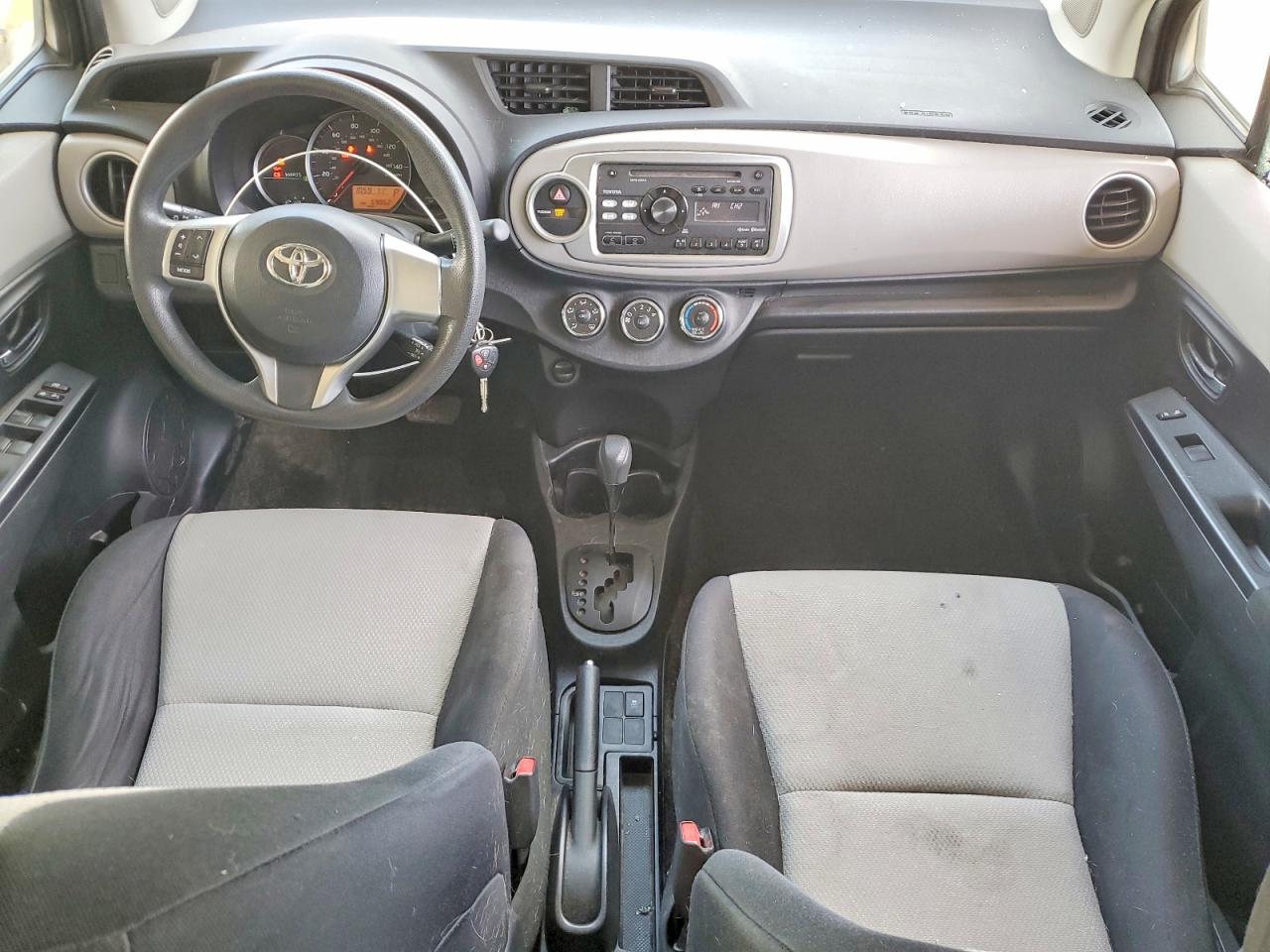 Toyota Yaris 5-door Le