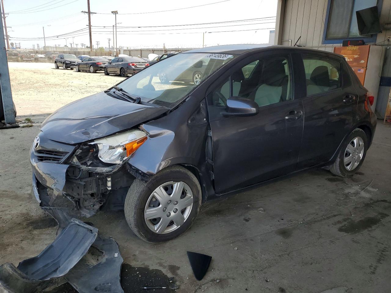 Salvage Toyota Yaris Image