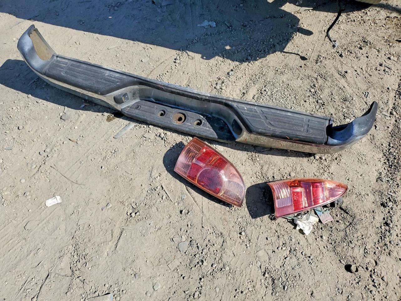 Toyota Tacoma Base