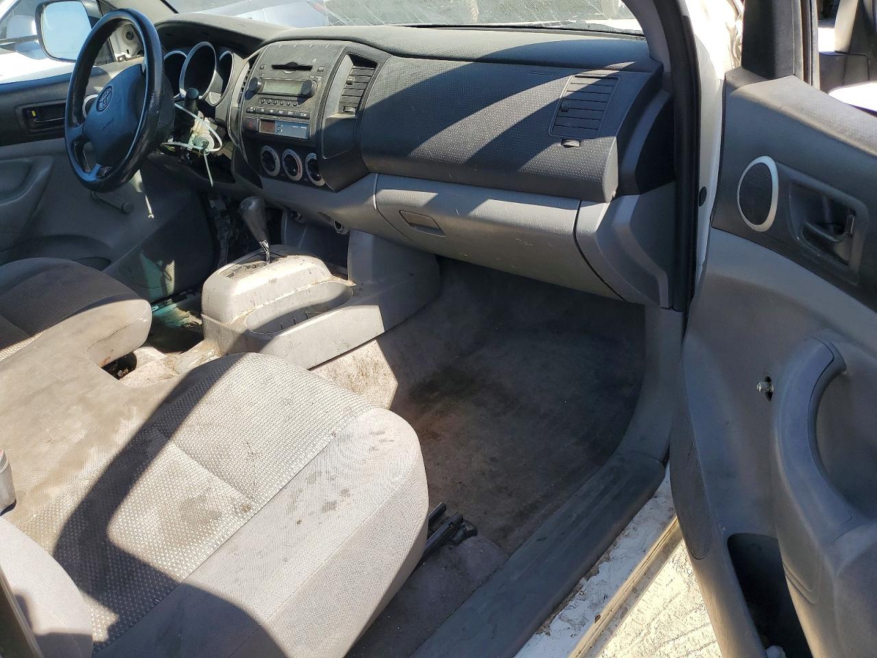 Toyota Tacoma Base