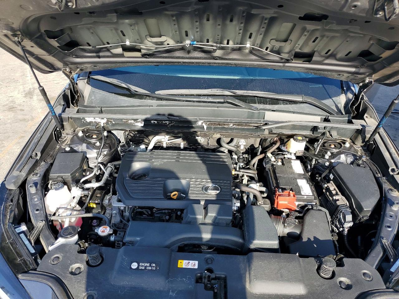 Lexus NX Base