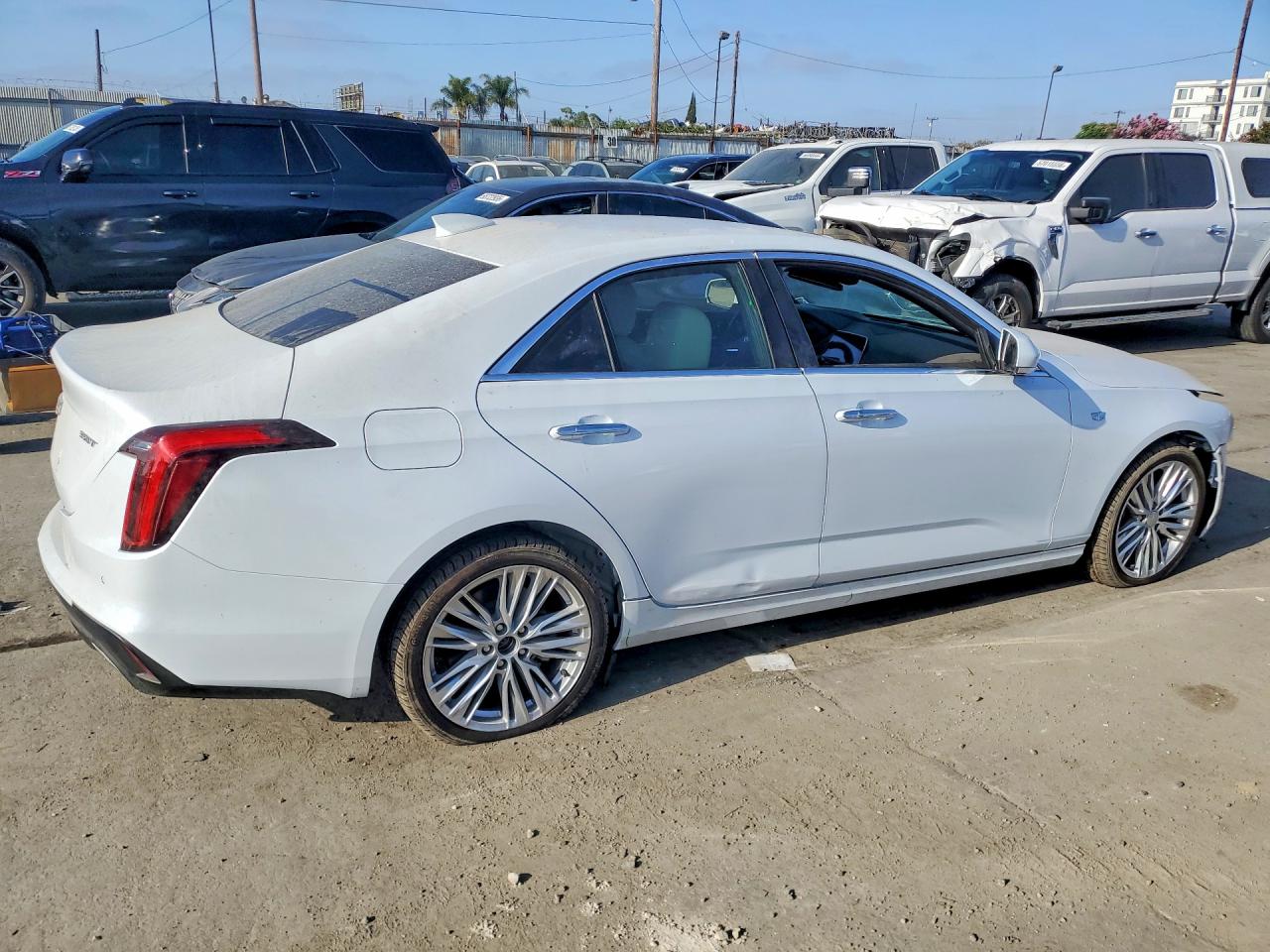 Cadillac CT4 Premium Luxury
