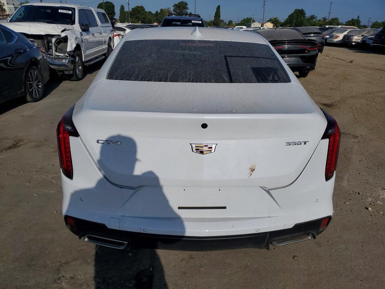 Cadillac CT4 Premium Luxury