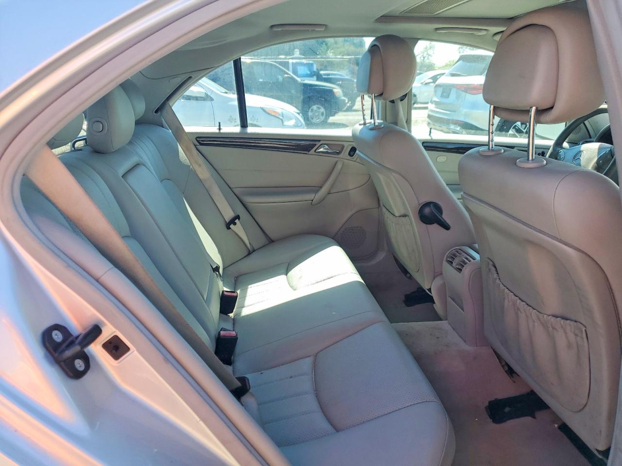 Mercedes-Benz C-Class 280