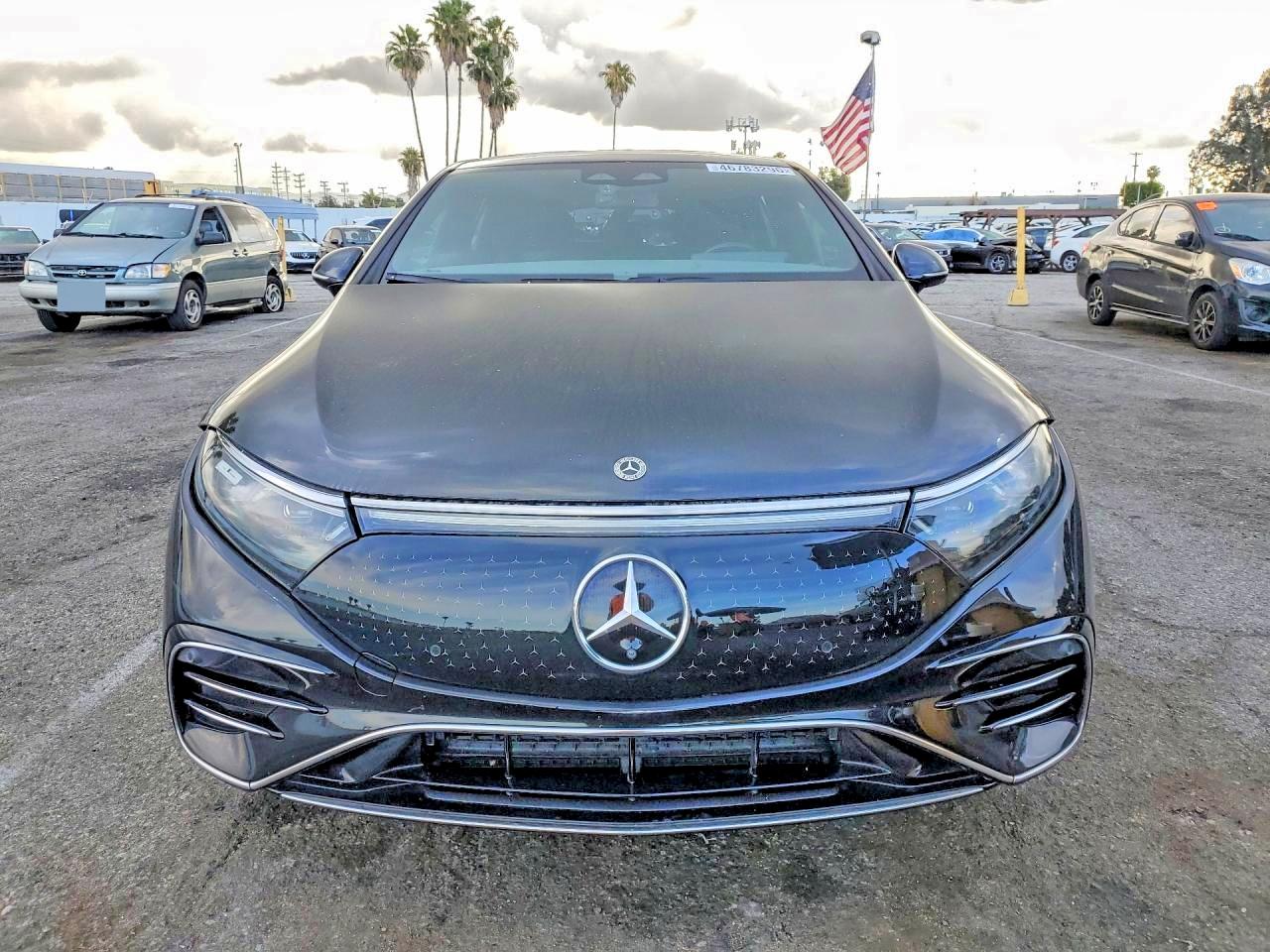 Mercedes-Benz EQS 450+