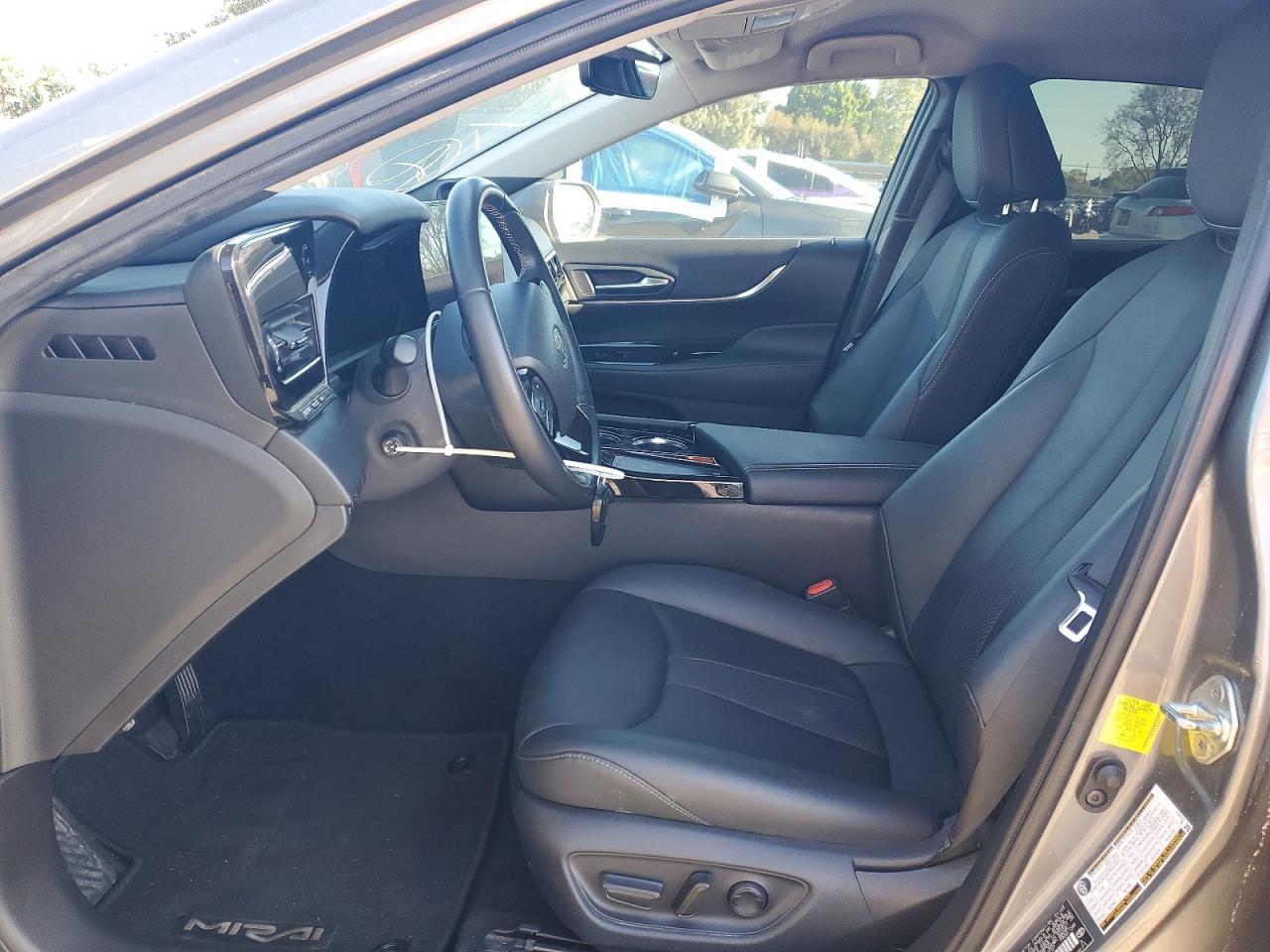 Toyota Mirai Xle