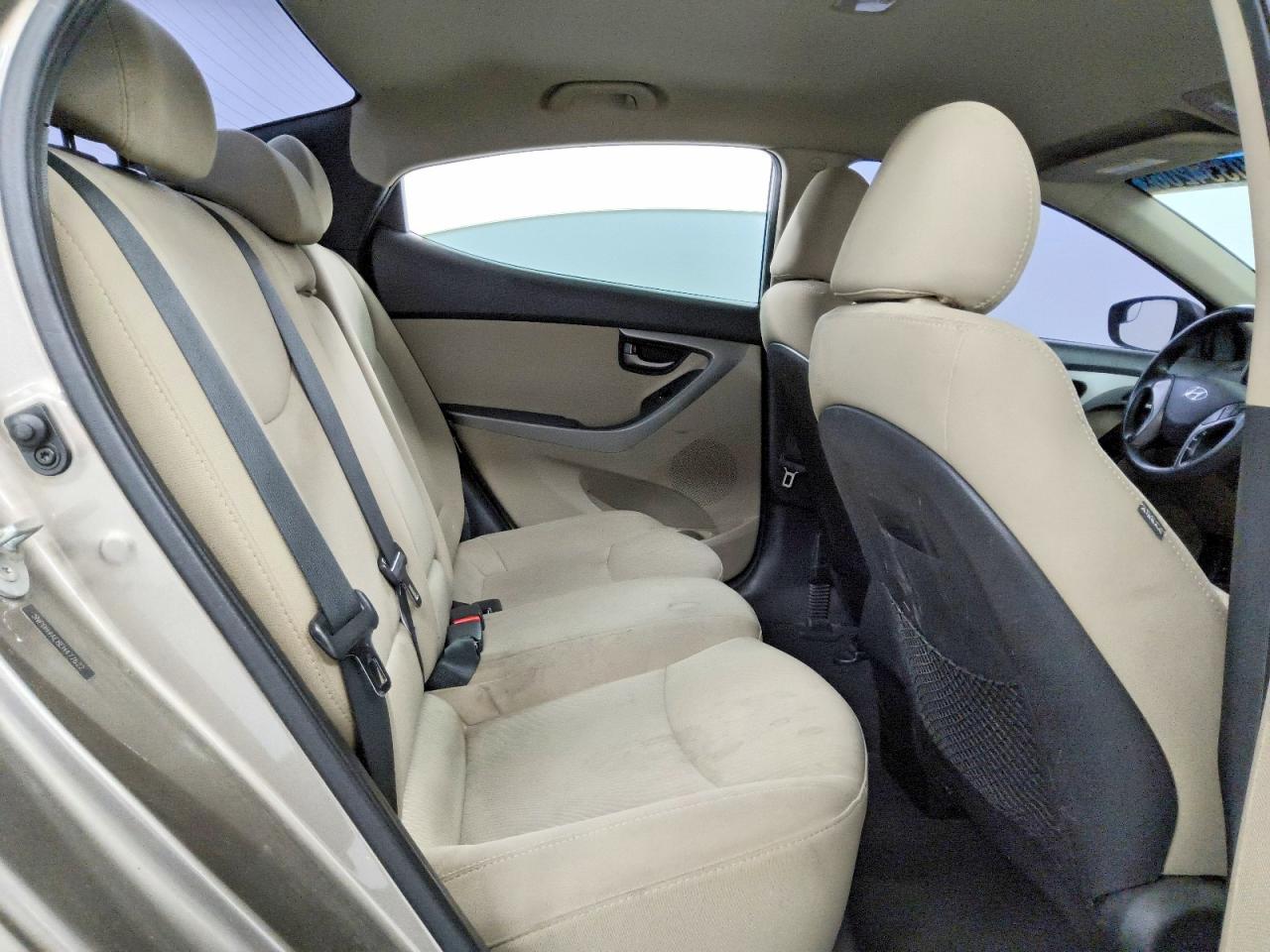 Hyundai ELANTRA Se