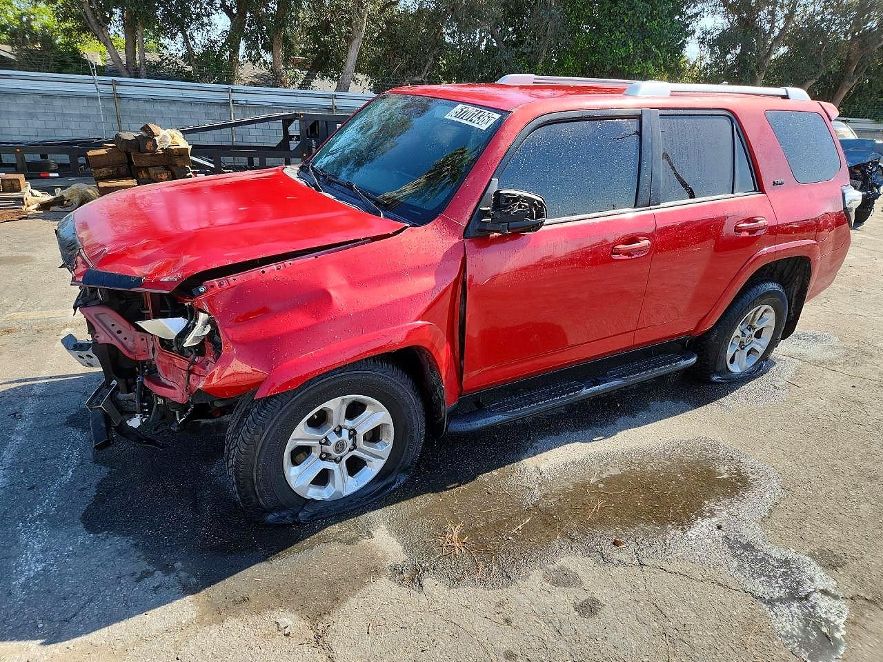 Salvage Toyota 4Runner Image