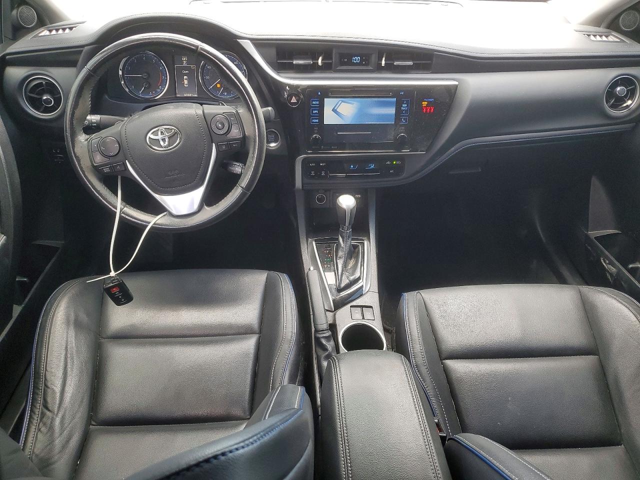 Toyota Corolla Xse