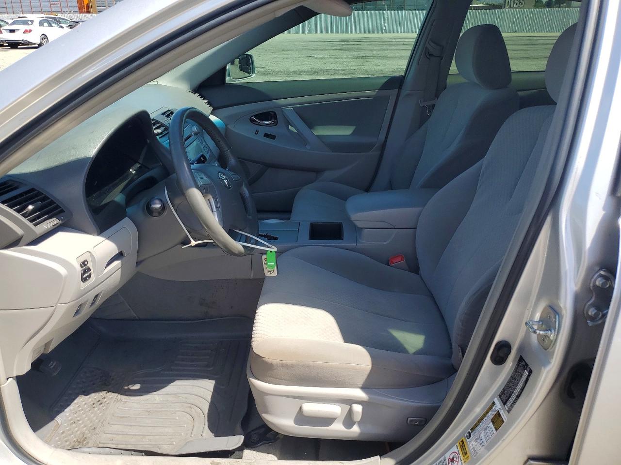 Toyota Camry Hybrid