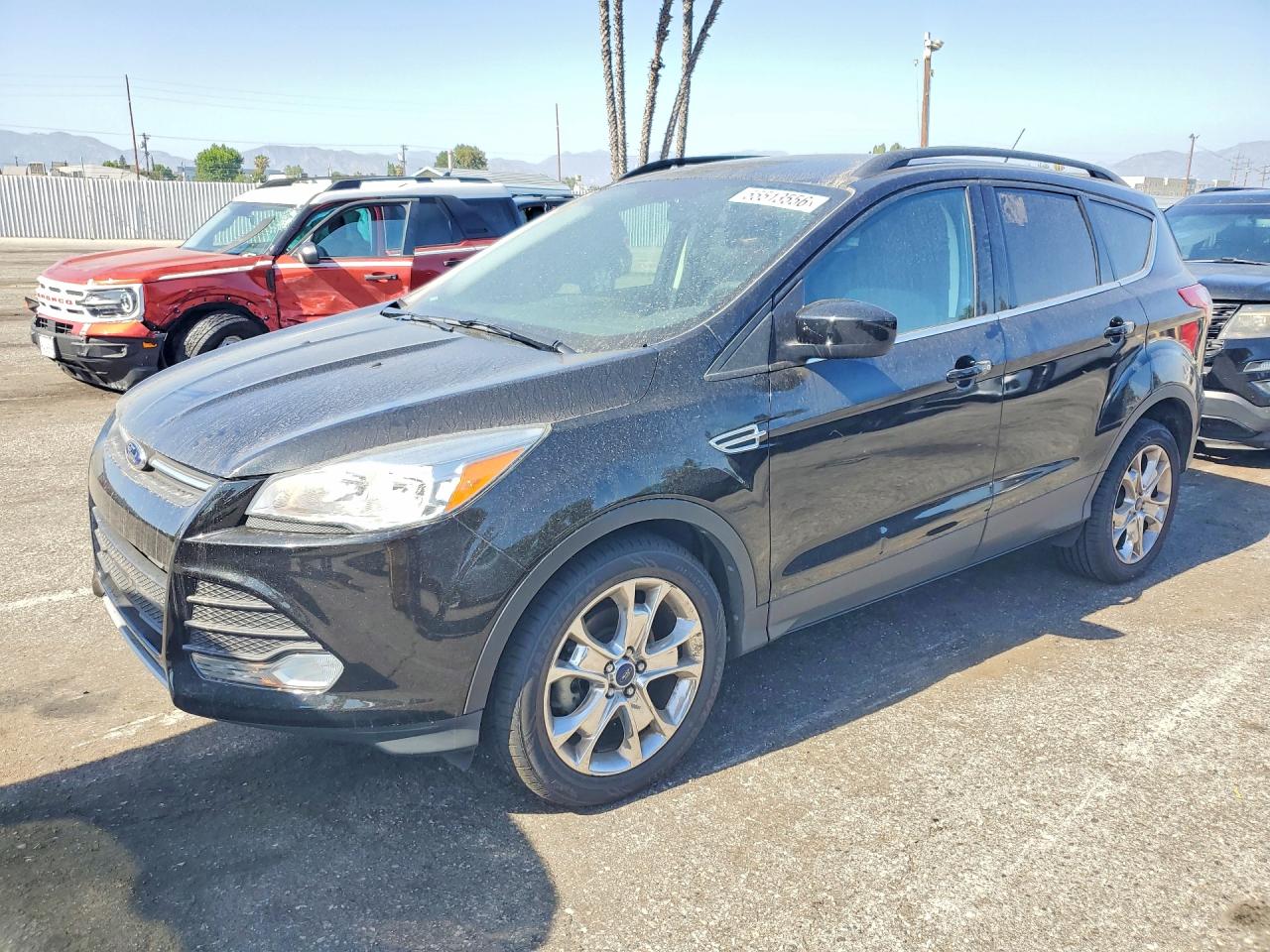 Salvage Ford Escape Image