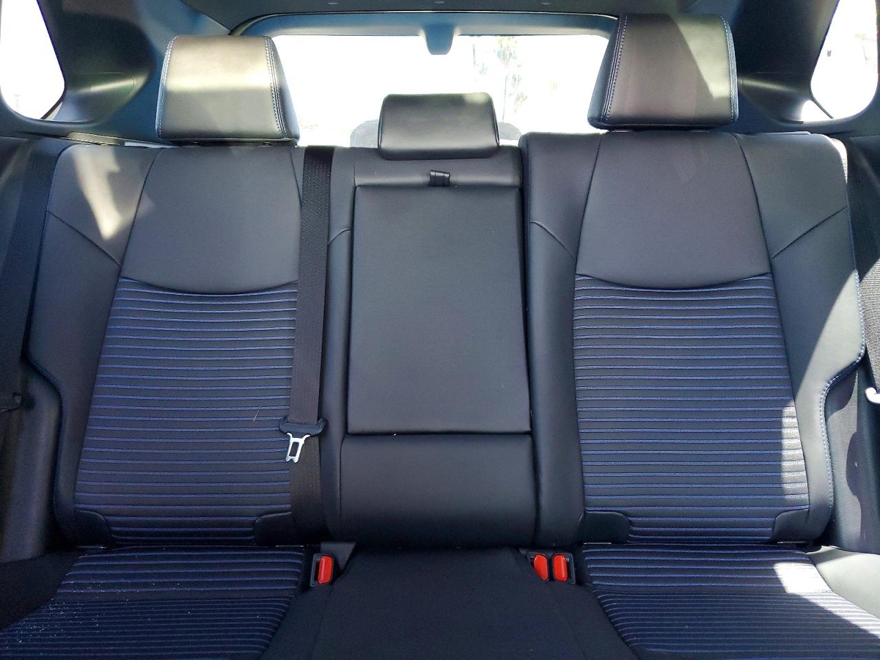 Toyota RAV4 Xse