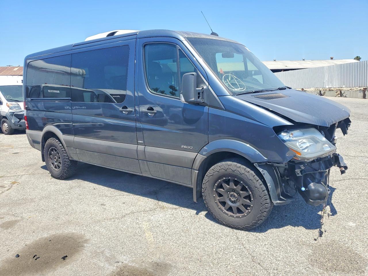 Mercedes-Benz Sprinter 2500