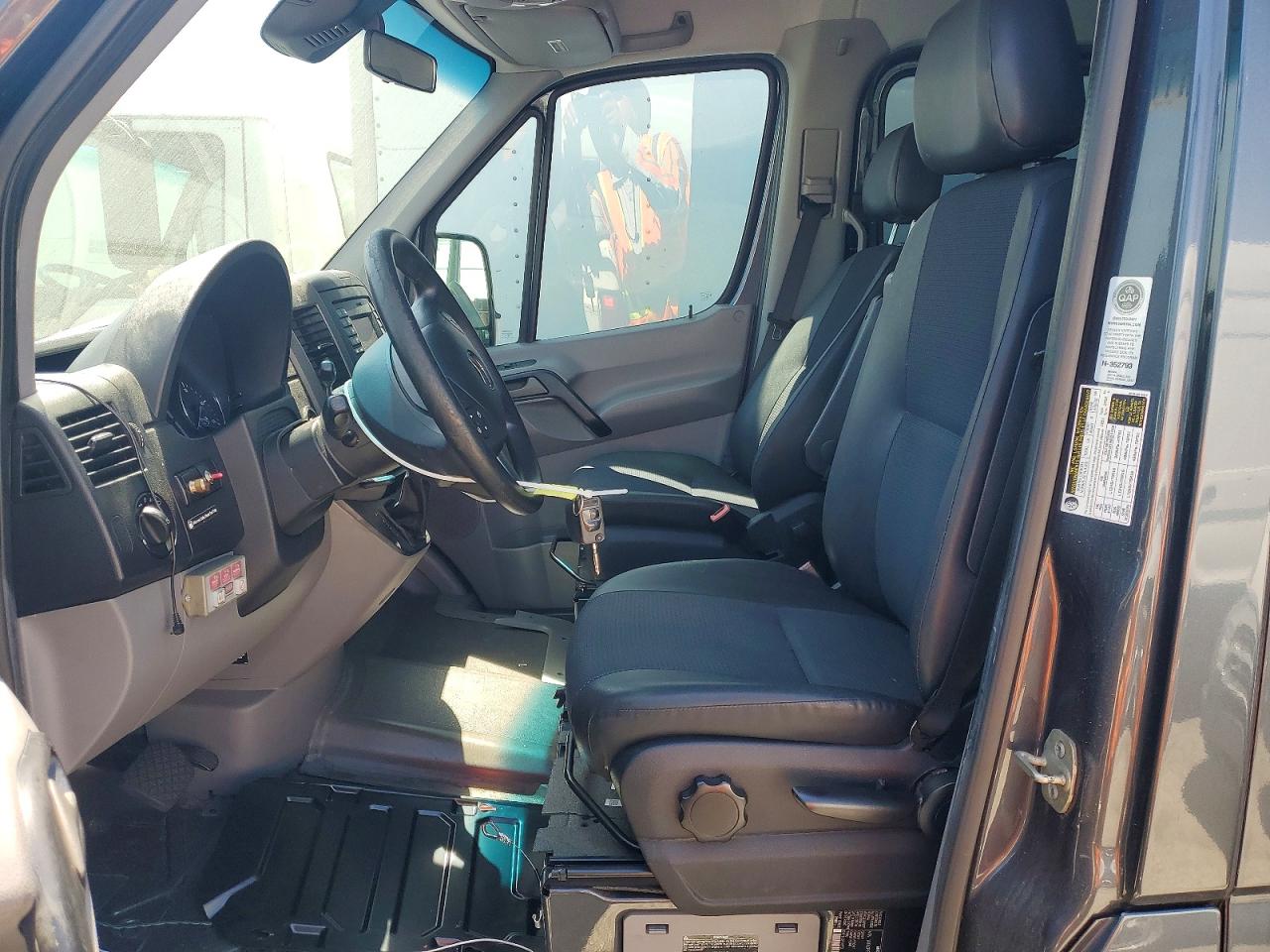 Mercedes-Benz Sprinter 2500