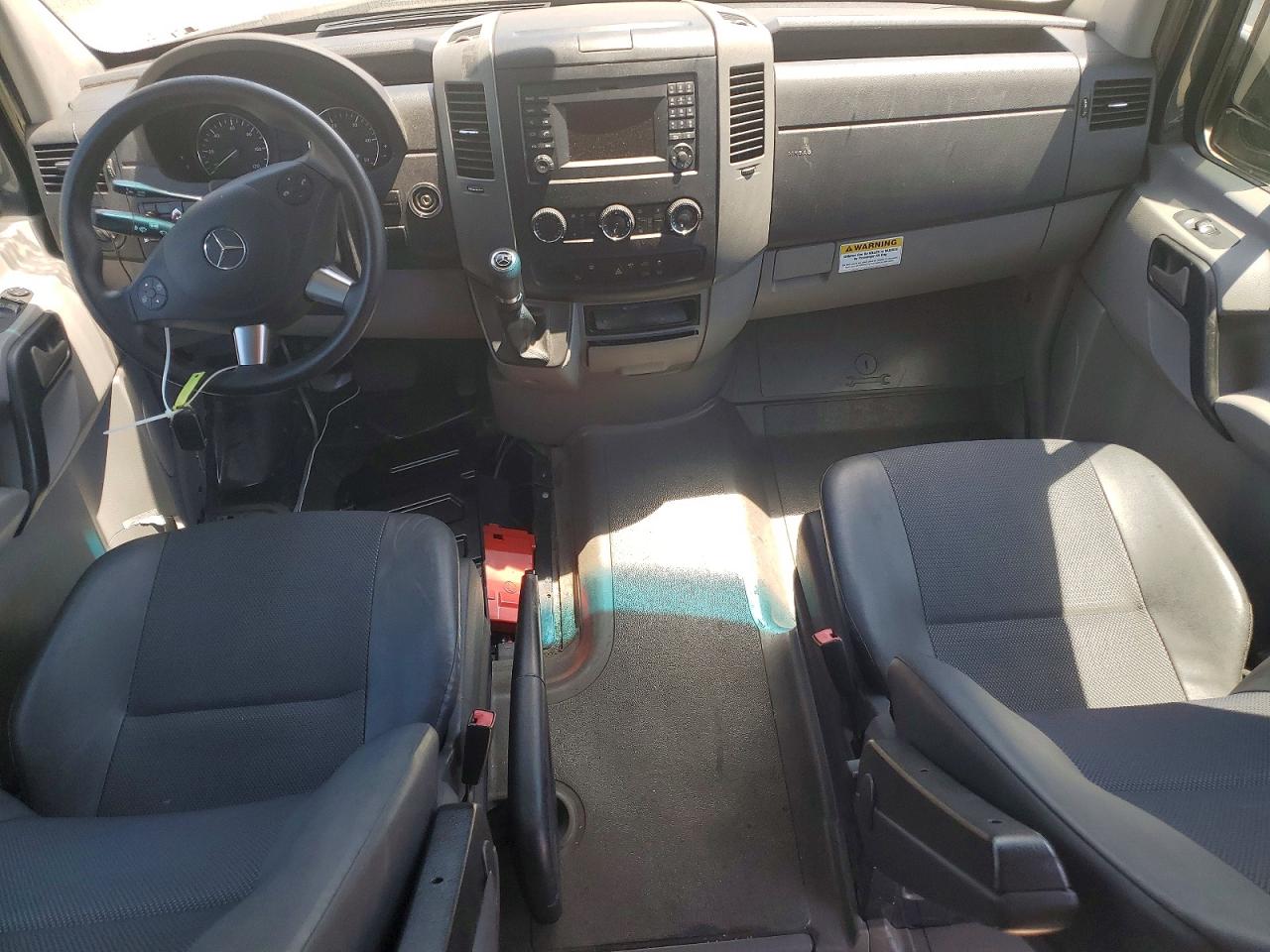 Mercedes-Benz Sprinter 2500