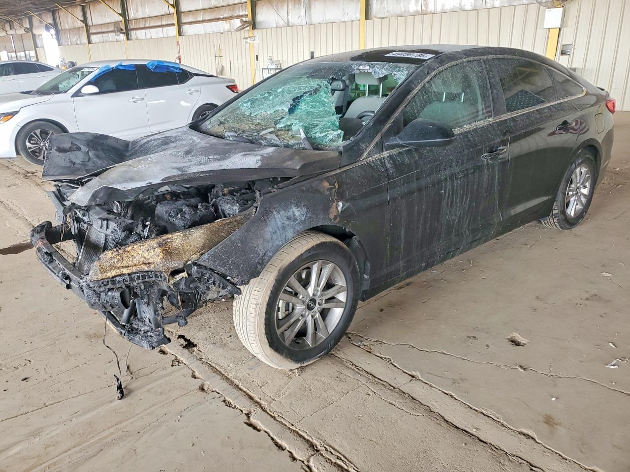 Salvage Hyundai SONATA Image