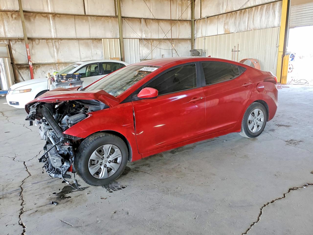 Salvage Hyundai ELANTRA Image