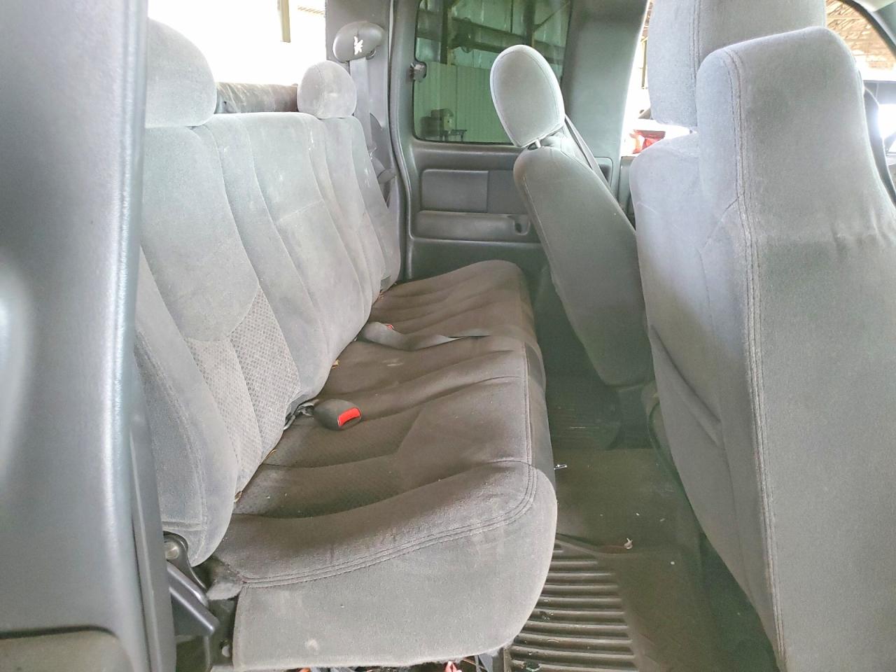 Chevrolet Silverado C1500