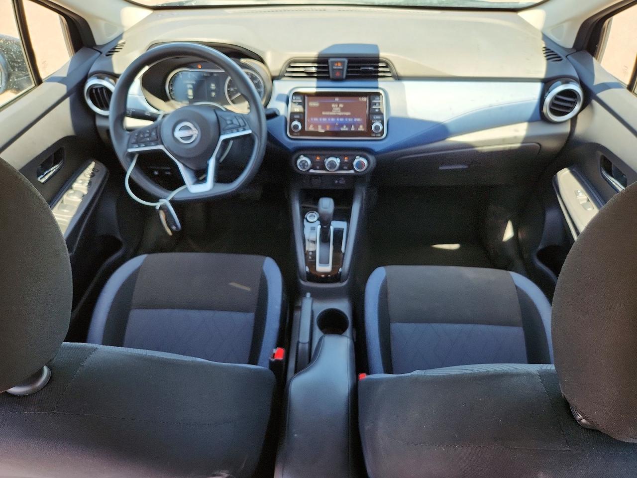 Nissan Versa Sv