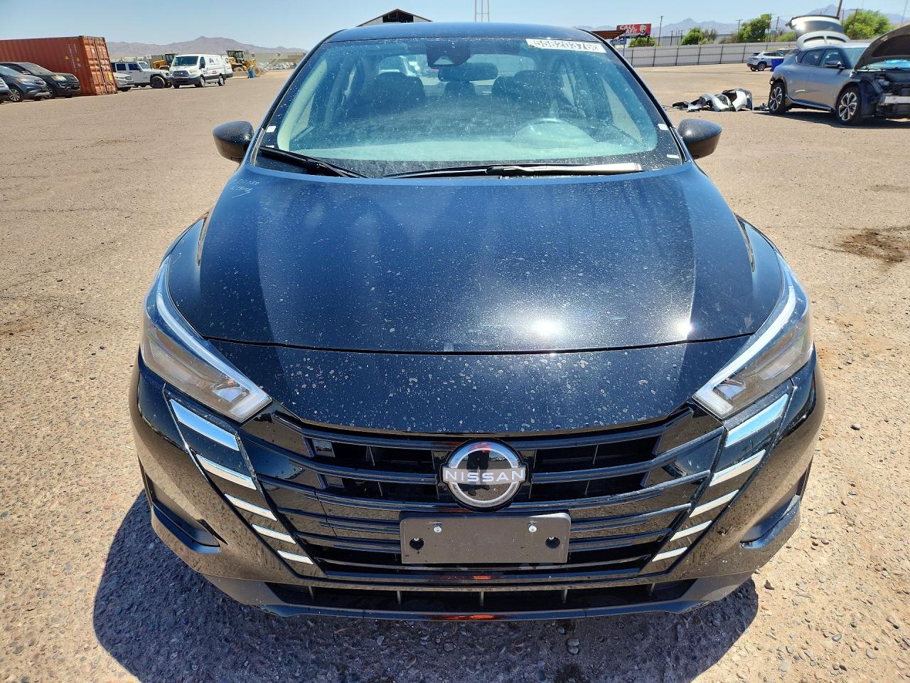 Nissan Versa Sv