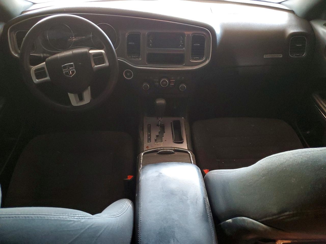 Dodge Charger Se