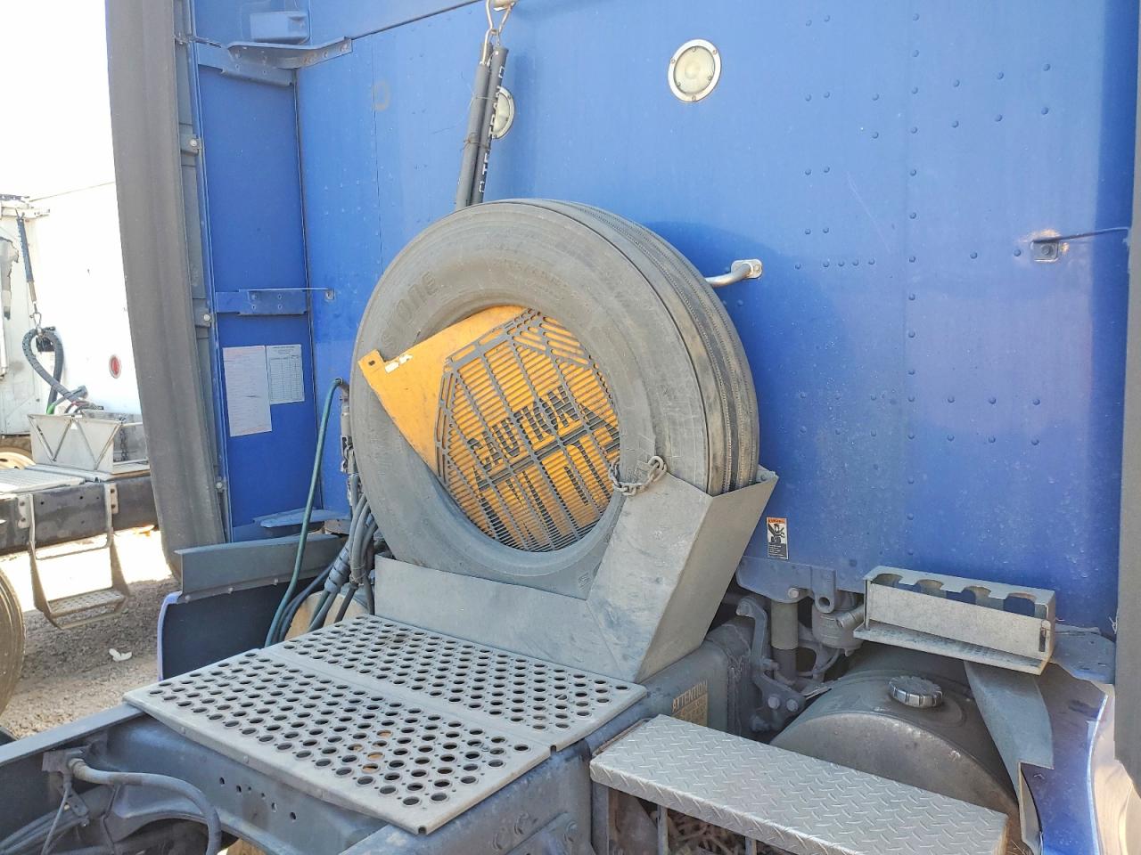 Kenworth Construction