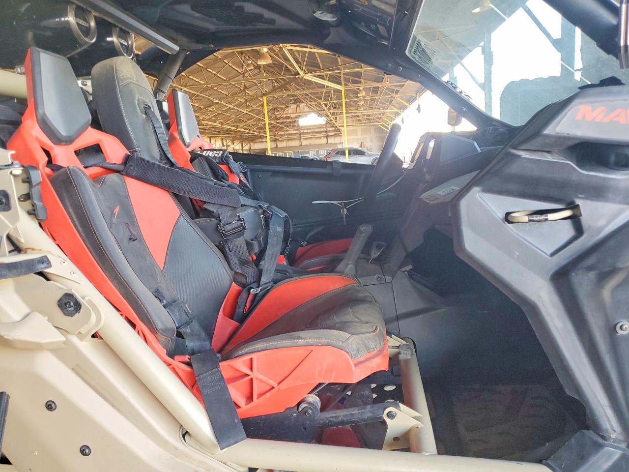 Can-Am Maverick X