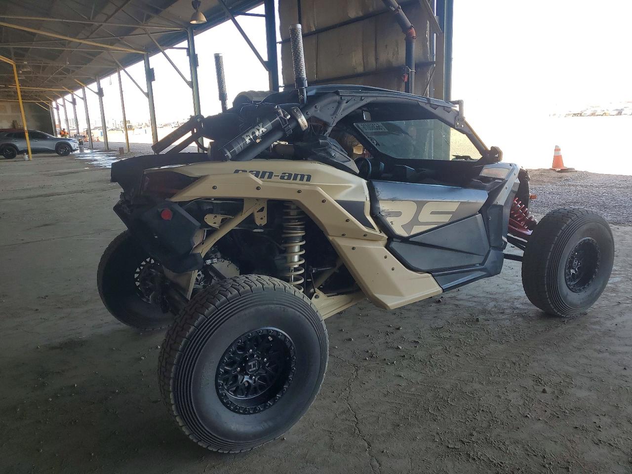 Can-Am Maverick X