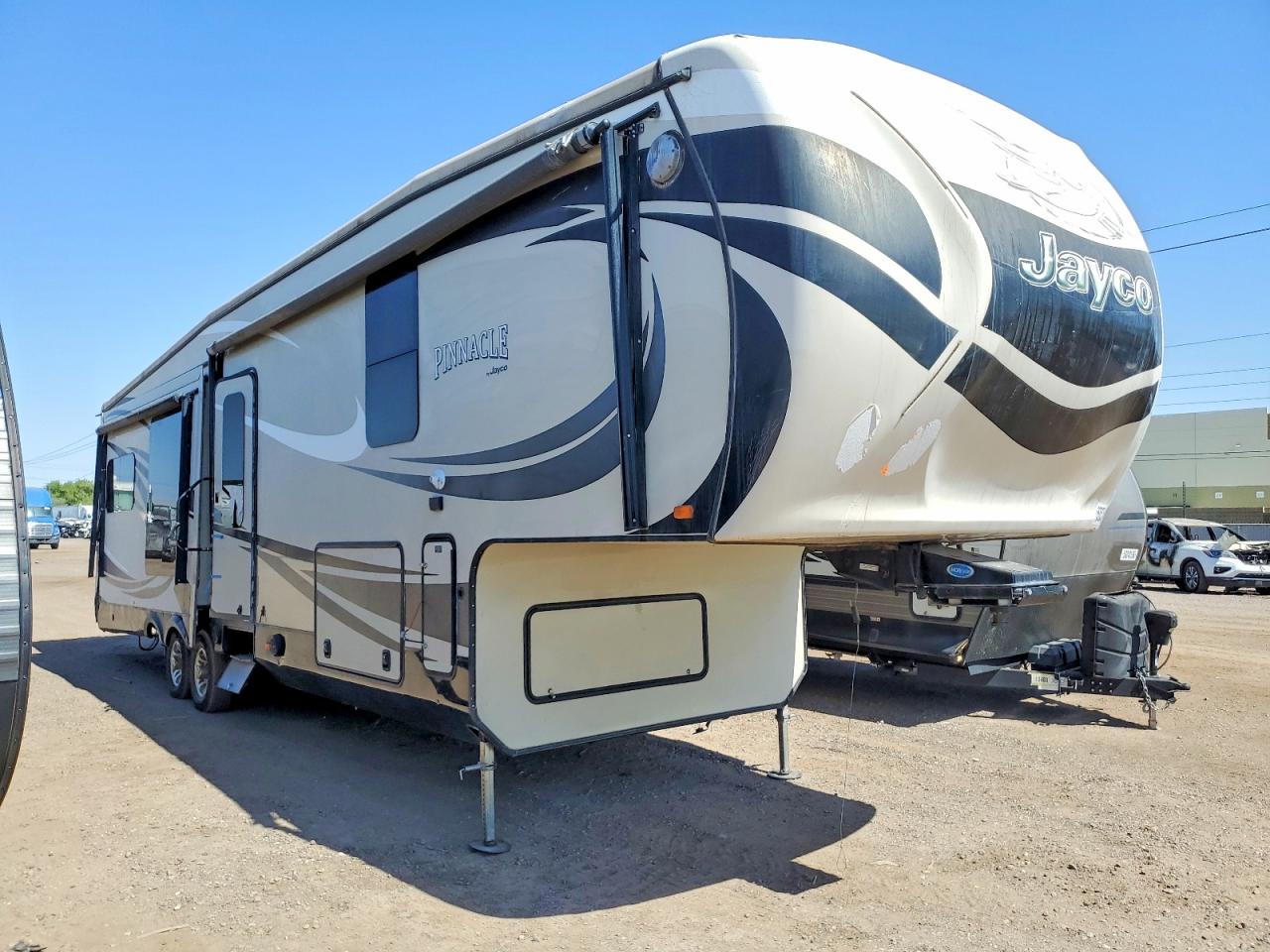 Salvage Jayco Eagle Image