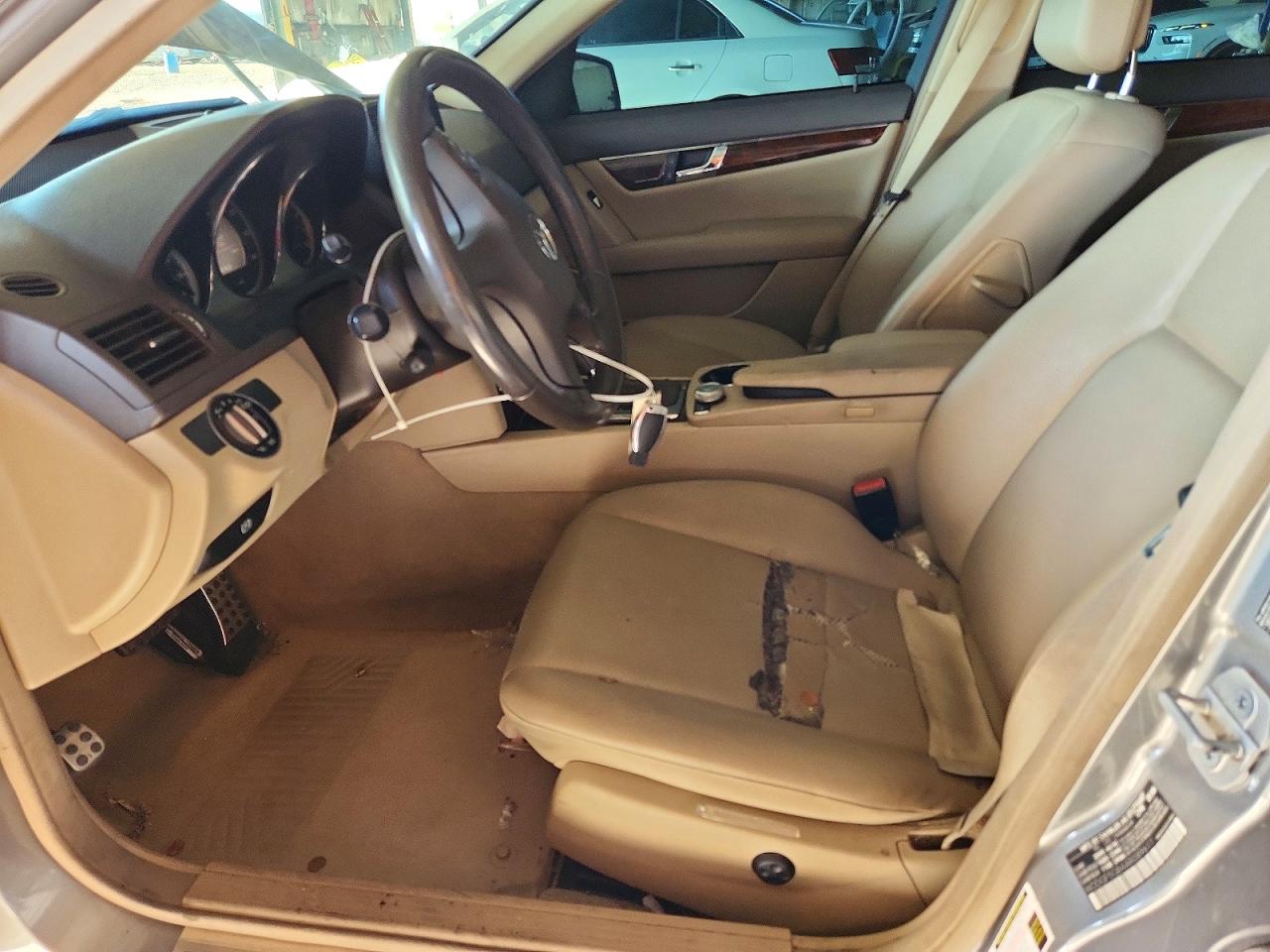 Mercedes-Benz C-Class 350