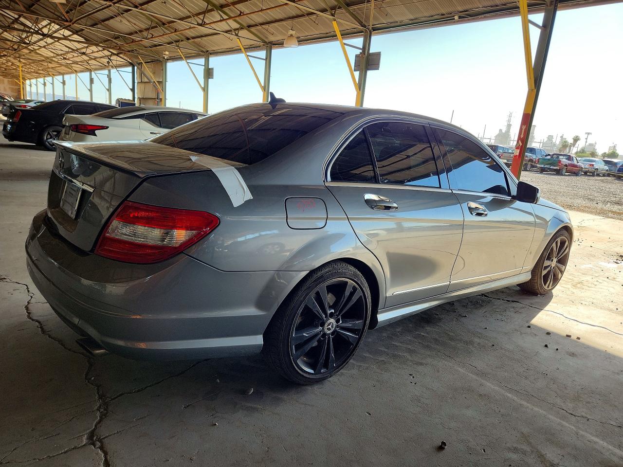 Mercedes-Benz C-Class 350