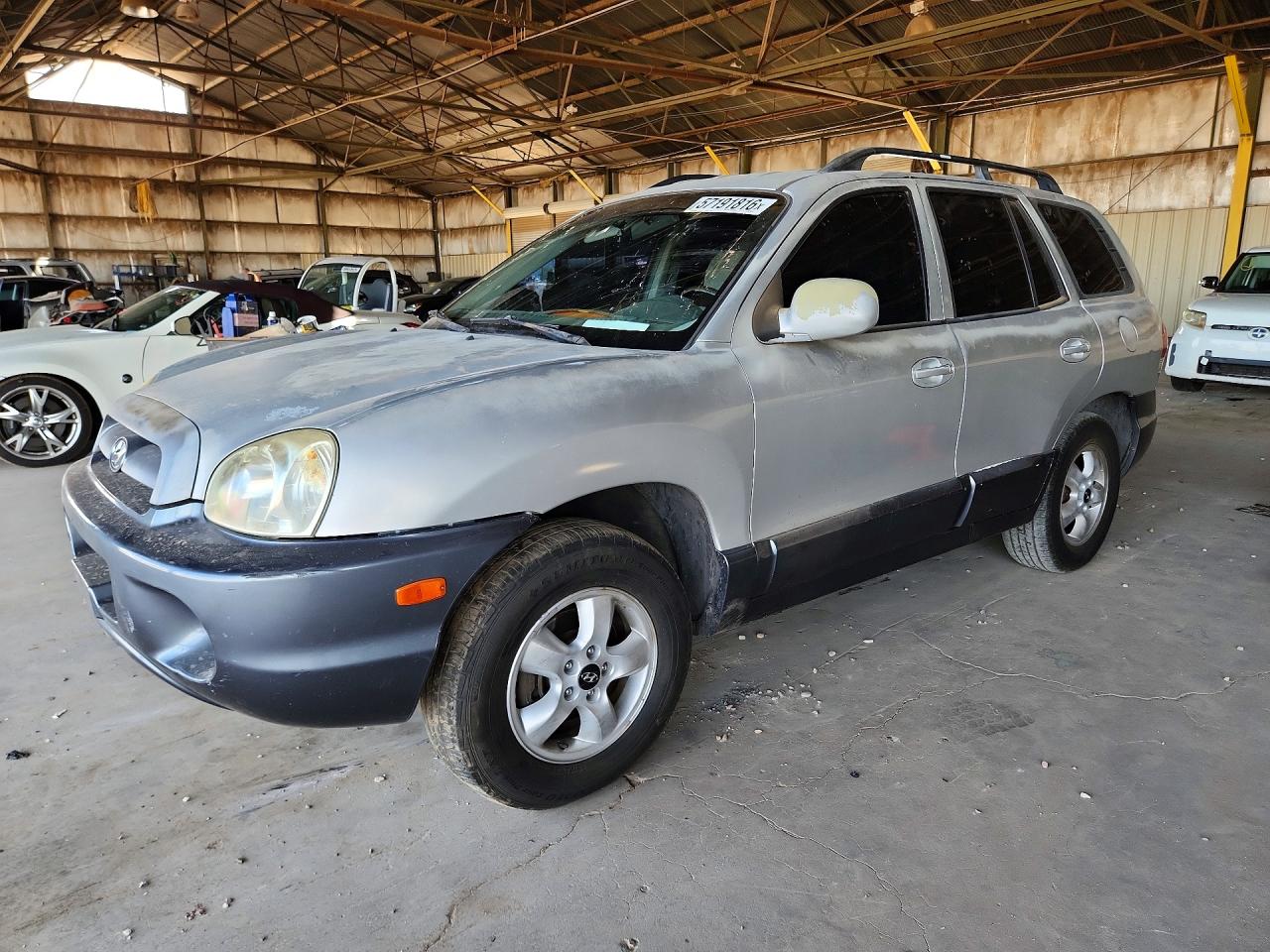 Salvage Hyundai SANTA FE Image