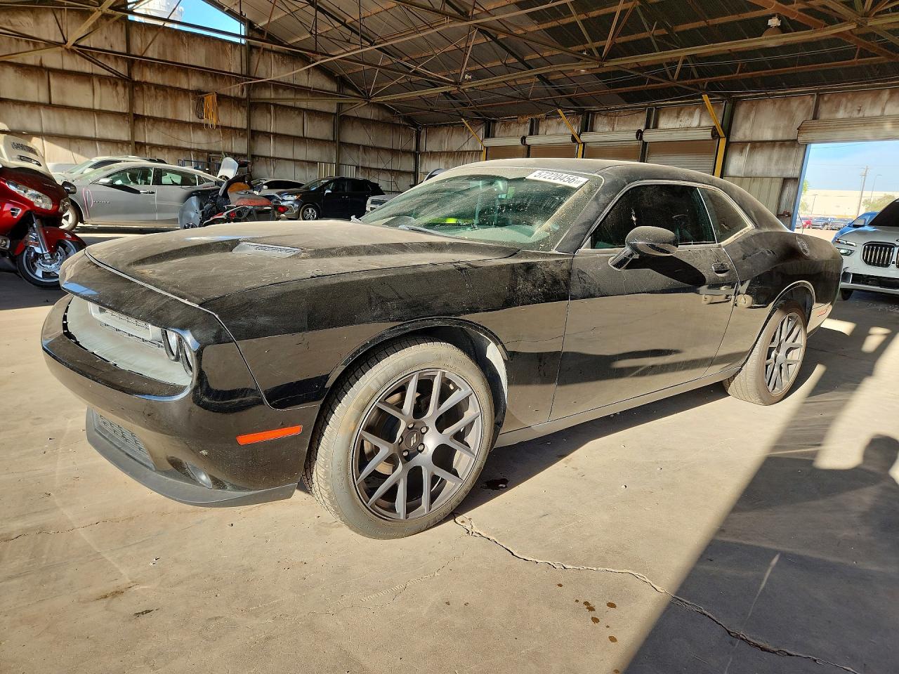 Salvage Dodge Challenger Image