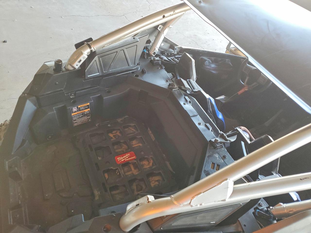 Polaris RZR