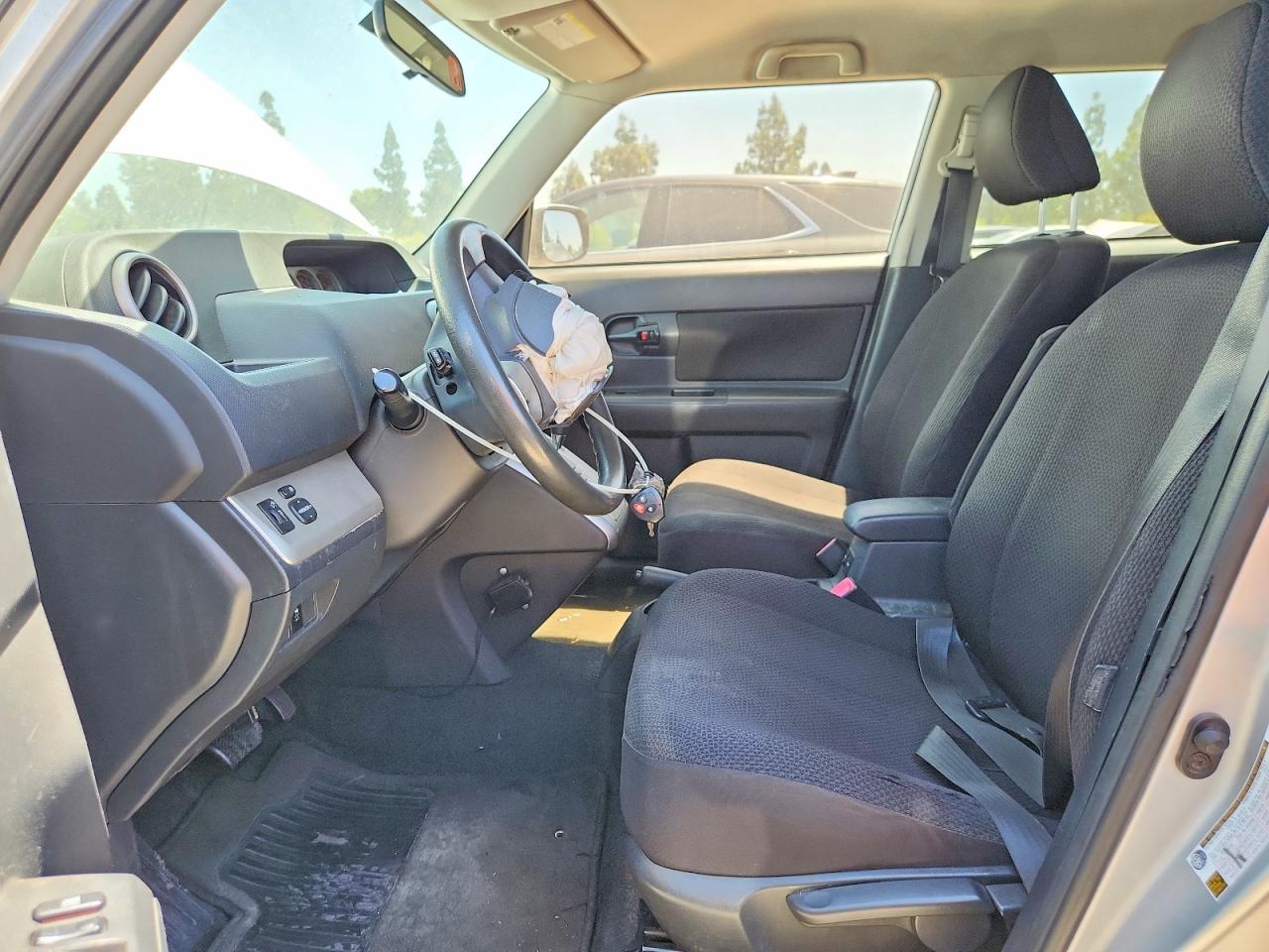 Toyota Scion Xb