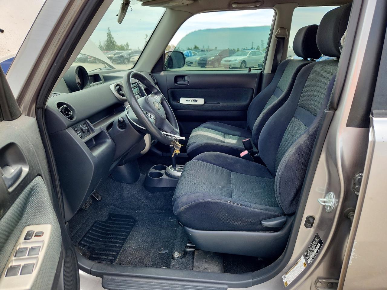 Toyota Scion Xb