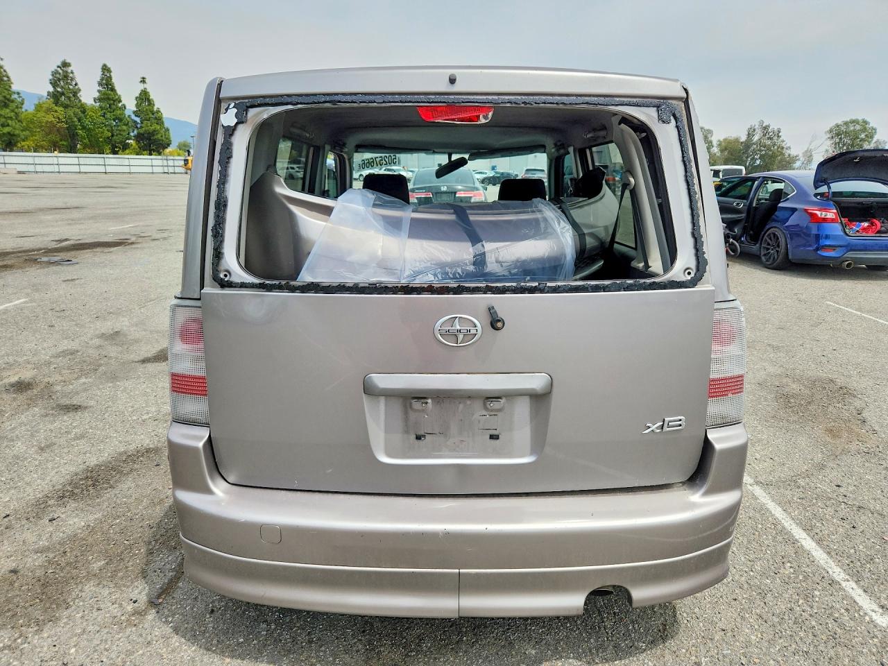 Toyota Scion Xb