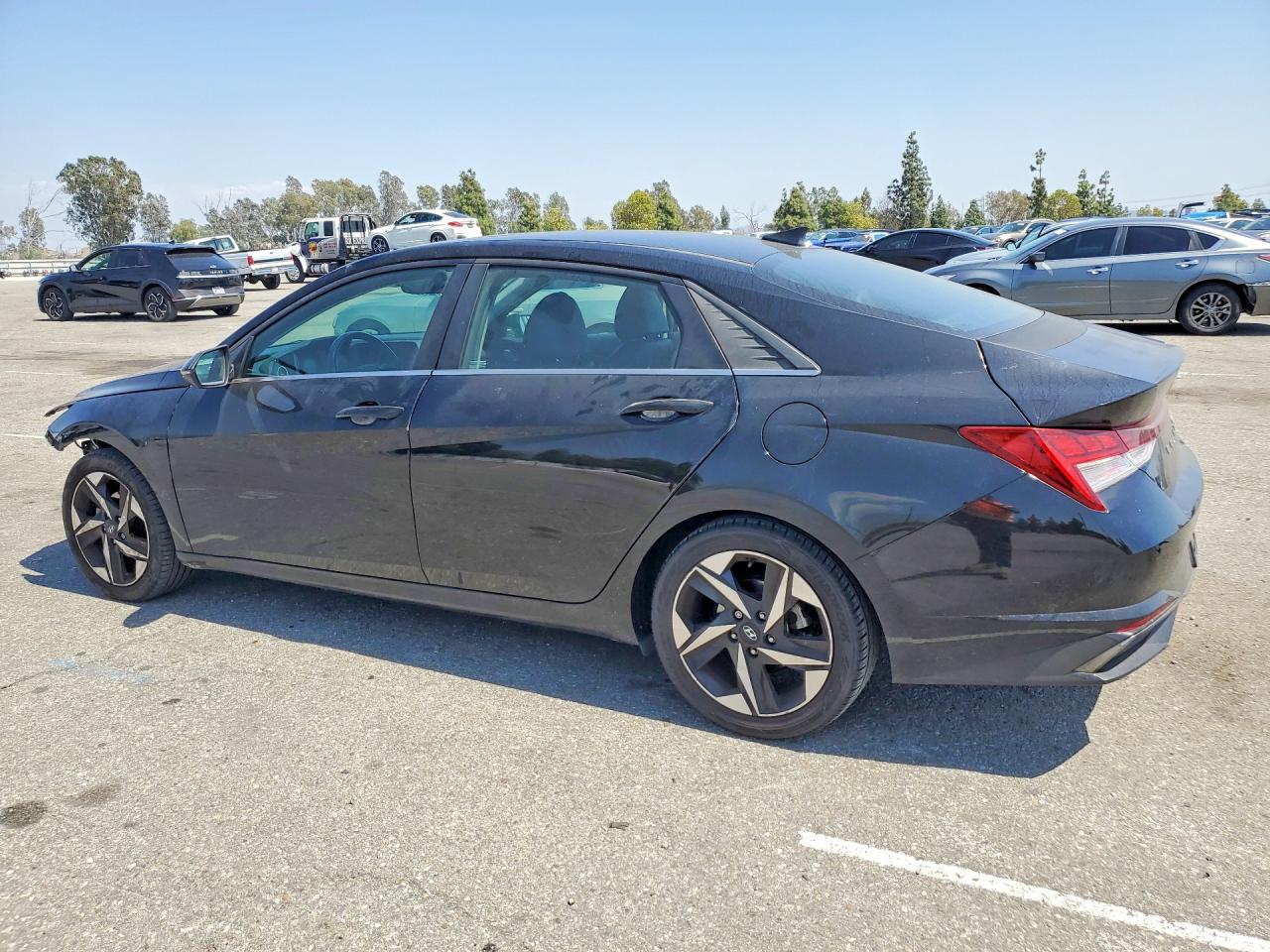 Hyundai ELANTRA Limited