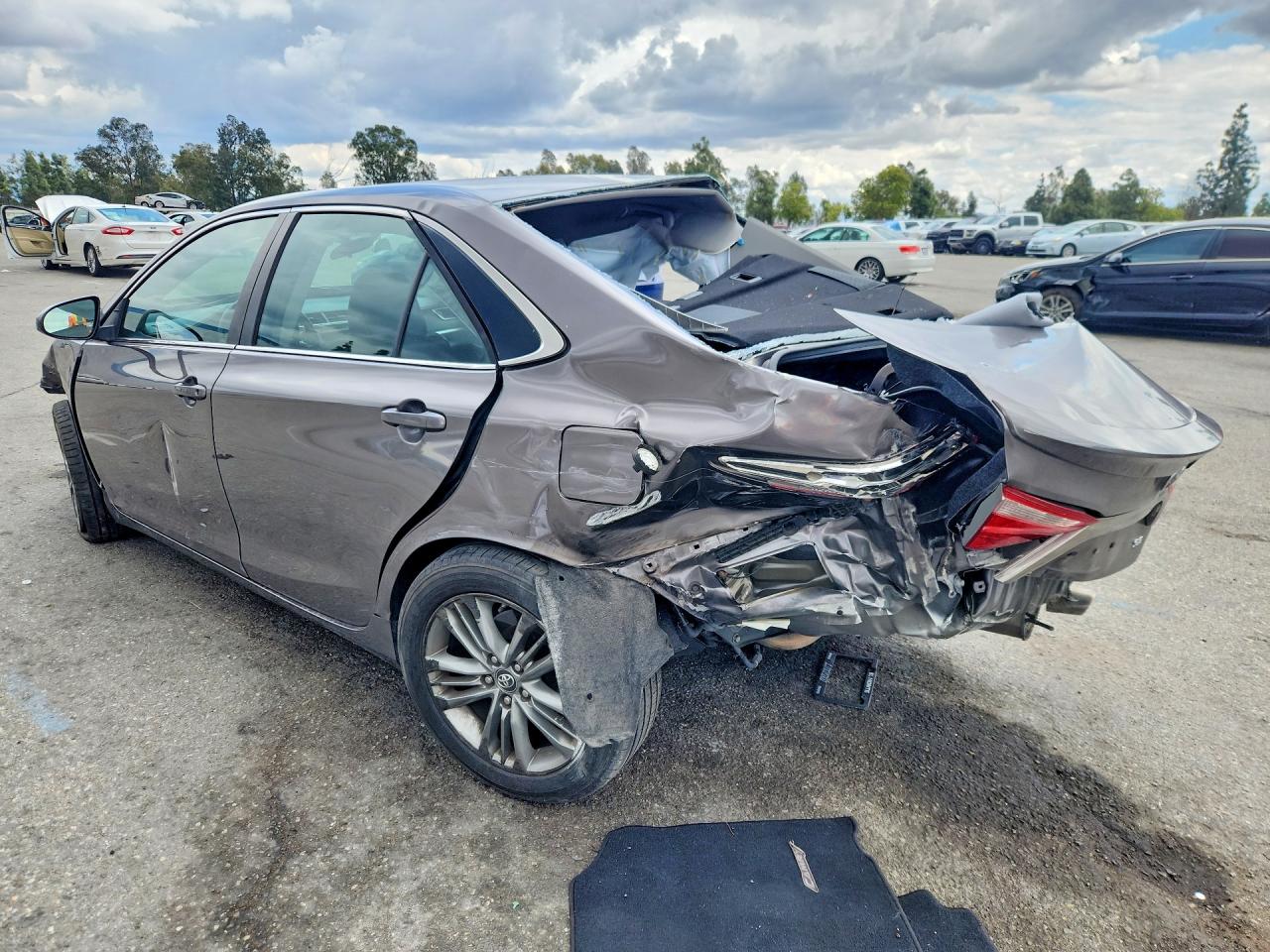 Toyota Camry Se