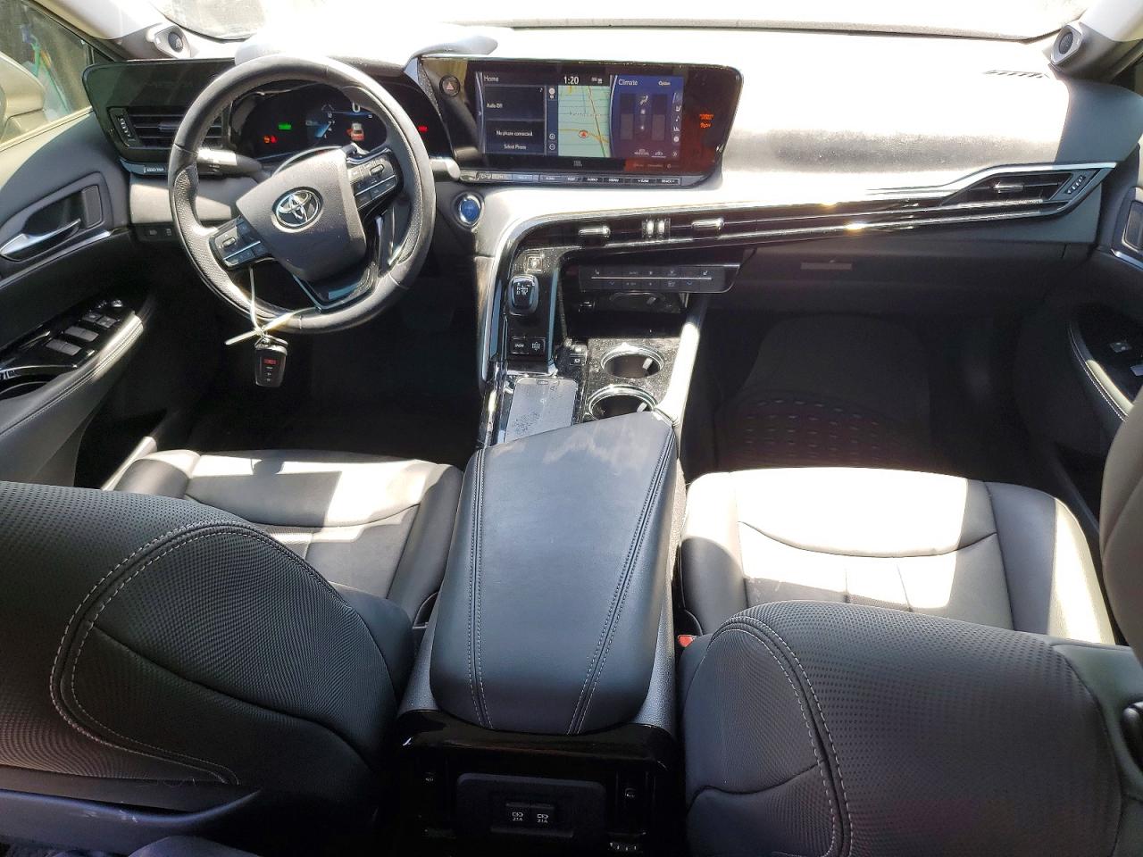 Toyota Mirai Xle