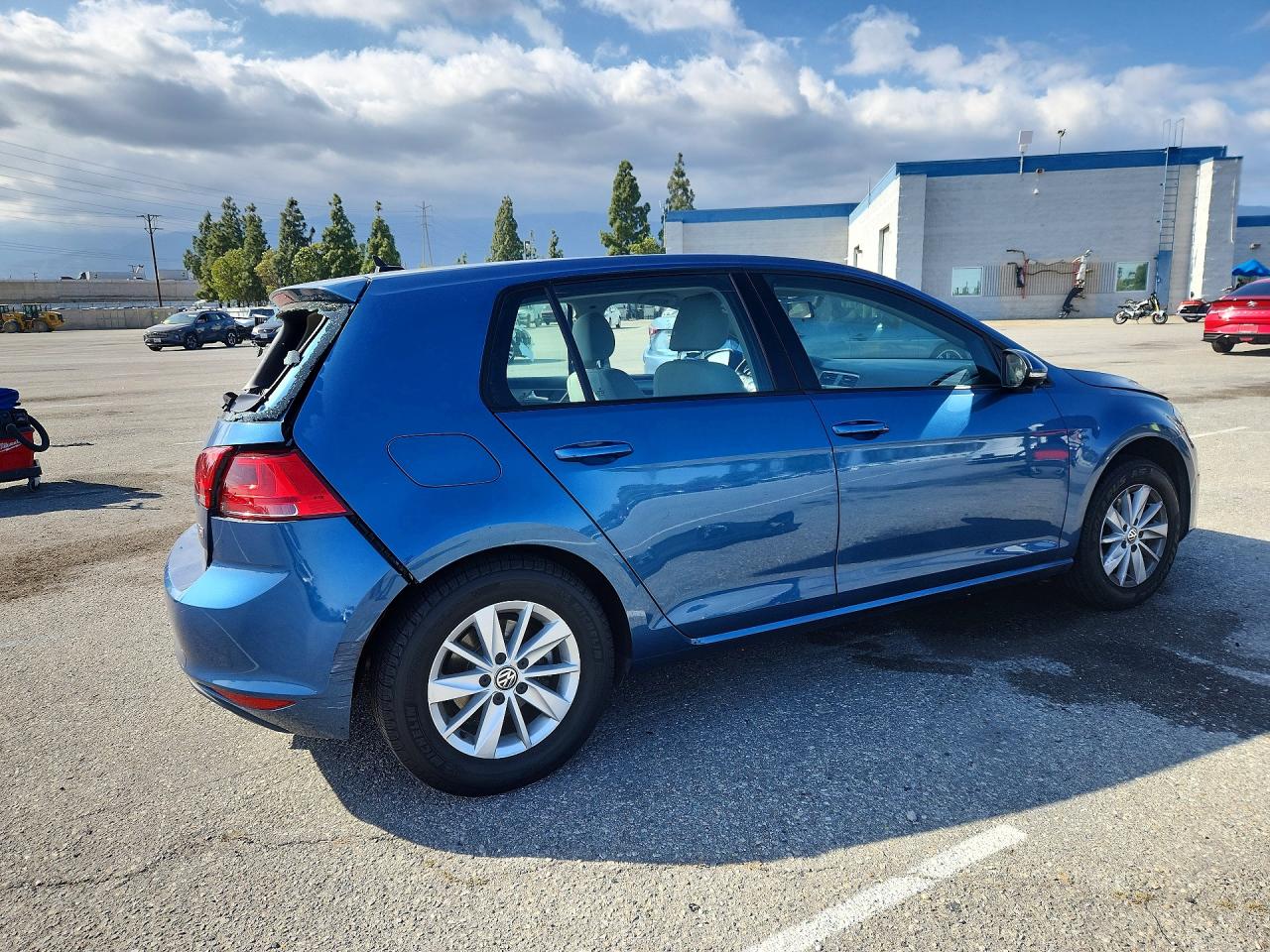 Volkswagen Golf S