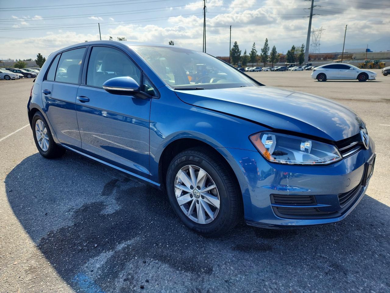 Volkswagen Golf S