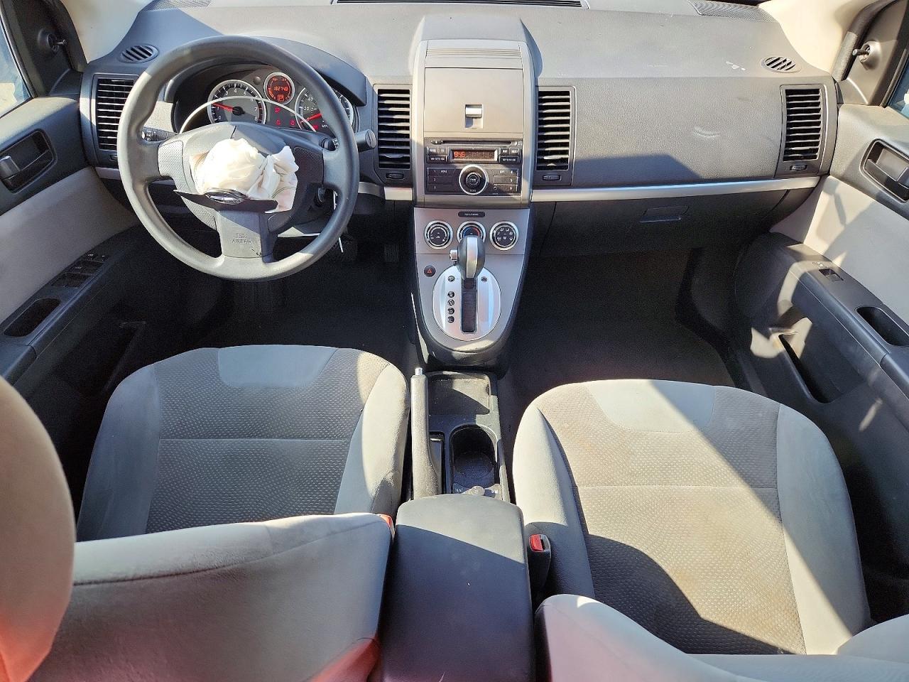 Nissan Sentra 2.0