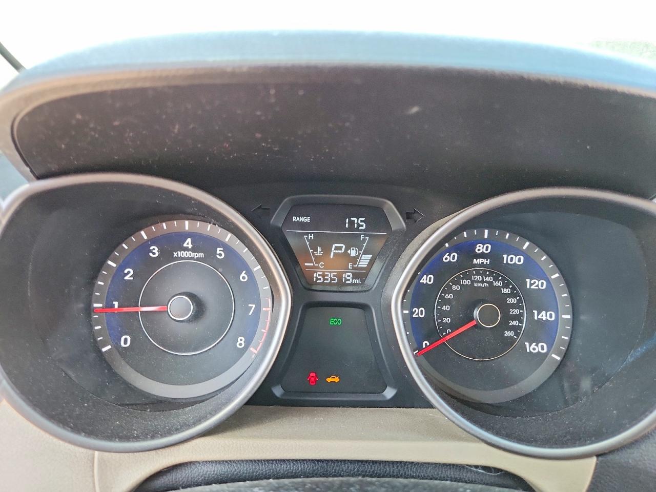Hyundai ELANTRA Se