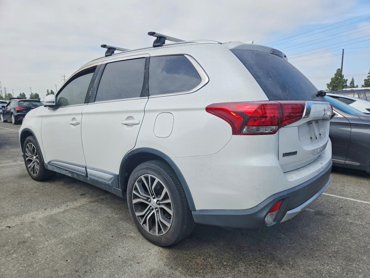 Mitsubishi Outlander Se