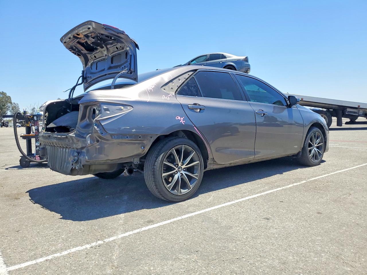Toyota Camry Xse